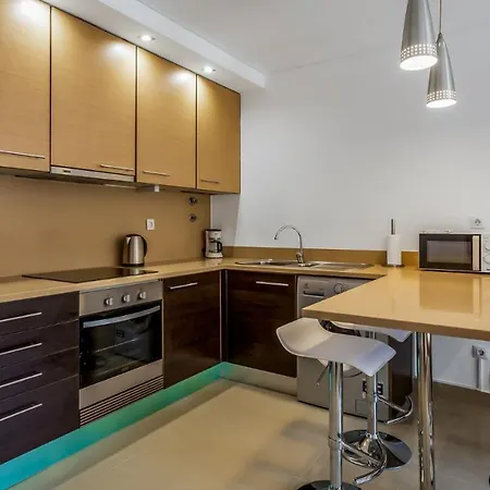 Luminous 2 Bdr W/pool By Lovelystay Apartamento *