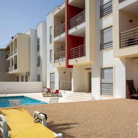 Apartament Luminous 2 Bdr W/pool By Lovelystay *